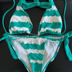 Kirra - bikini set (turquoise and white)